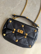 Load image into Gallery viewer, Valentino Garavani Roman Stud medium quilted-leather shoulder bag
