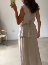 Load image into Gallery viewer, Arket Linen Top