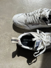 Load image into Gallery viewer, Helen Kirkum Trainers - UK 5