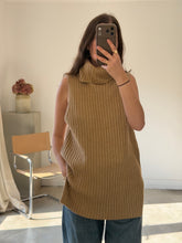 Load image into Gallery viewer, H&M Knitted Vest