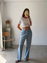 Load image into Gallery viewer, Vintage Levi Jeans