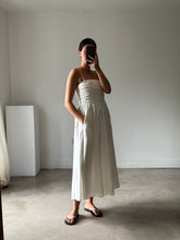 Load image into Gallery viewer, Reformation Midi Dress