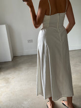 Load image into Gallery viewer, Reformation Midi Dress