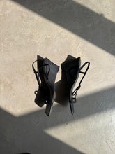 Load image into Gallery viewer, St Agni Heels - UK 6