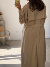 Load image into Gallery viewer, Vintage Trench Coat