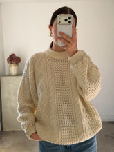 Load image into Gallery viewer, Vintage Cable Knit Jumper
