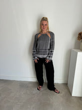 Load image into Gallery viewer, Cecilie Copenhagen Open Back Top