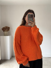 Load image into Gallery viewer, Stine Goya Jumper