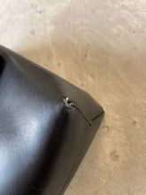 Load image into Gallery viewer, Mansur Gavriel bag