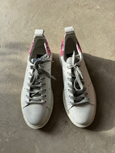 Load image into Gallery viewer, Golden Goose Trainers - UK 4
