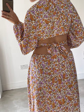 Load image into Gallery viewer, Asos Floral Open Back Dress
