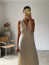 Load image into Gallery viewer, M&amp;S Maxi Dress
