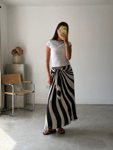 Load image into Gallery viewer, Jaeger Silk Skirt
