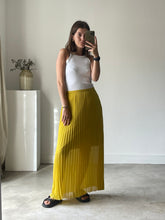 Load image into Gallery viewer, Me + Em Pleated Skirt
