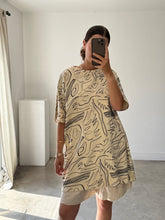 Load image into Gallery viewer, Damson Madder Oversized T-shirt

