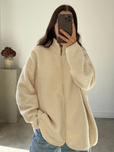 Load image into Gallery viewer, Teddy Fleece
