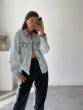 Load image into Gallery viewer, Vintage Levi Denim Jacket
