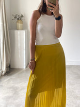 Load image into Gallery viewer, Me + Em Pleated Skirt
