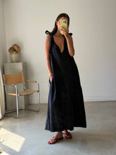 Load image into Gallery viewer, COS Linen Dress
