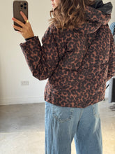 Load image into Gallery viewer, Object Puffer Coat
