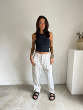 Load image into Gallery viewer, Zara Jeans
