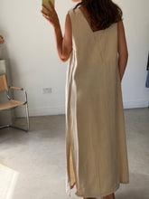 Load image into Gallery viewer, Linen Dress
