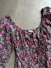 Load image into Gallery viewer, Mango Floral Top
