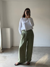 Load image into Gallery viewer, Free People Linen Trousers
