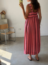 Load image into Gallery viewer, Beyond Nine Suki Linen Dress
