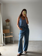 Load image into Gallery viewer, Everlane Jeans
