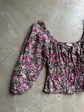 Load image into Gallery viewer, Mango Floral Top
