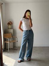 Load image into Gallery viewer, Citizens Of Humanity Jeans
