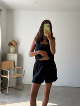 Load image into Gallery viewer, Reformation Linen Shorts
