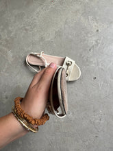 Load image into Gallery viewer, Gucci Sandals
