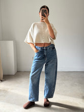 Load image into Gallery viewer, Zara Barrel Leg Jeans
