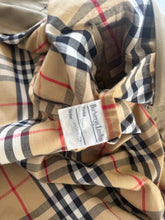 Load image into Gallery viewer, Vintage Burberry Trench
