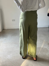 Load image into Gallery viewer, Free People Linen Trousers
