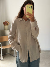 Load image into Gallery viewer, Farhi By Nicole Farhi Linen Shirt
