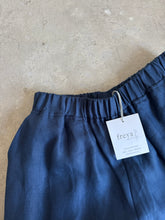 Load image into Gallery viewer, Freya Lillie Linen Trousers NEW
