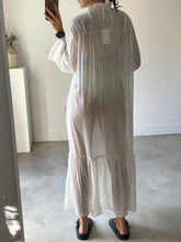 Load image into Gallery viewer, H&amp;M Dress

