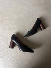 Load image into Gallery viewer, Topshop Boutique Leather Heels  - UK 7
