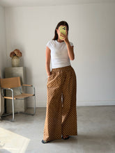 Load image into Gallery viewer, Meadows Floral Trousers NEW
