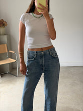 Load image into Gallery viewer, Agolde Jeans

