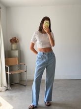 Load image into Gallery viewer, Vintage Levi Jeans
