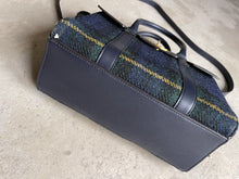 Load image into Gallery viewer, Mulberry Checkend Bag
