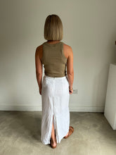 Load image into Gallery viewer, Zara Linen Skirt
