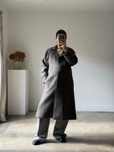 Load image into Gallery viewer, Windsmoor Houndstooth Coat
