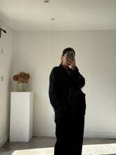 Load image into Gallery viewer, GAP Wool Blend Tie Striped Jacket
