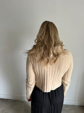 Load image into Gallery viewer, Yes Lola Knitted Cropped Polo Jumper
