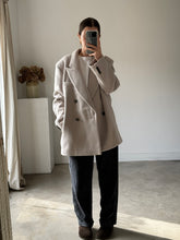 Load image into Gallery viewer, H&amp;M Wool Blend Blazer
